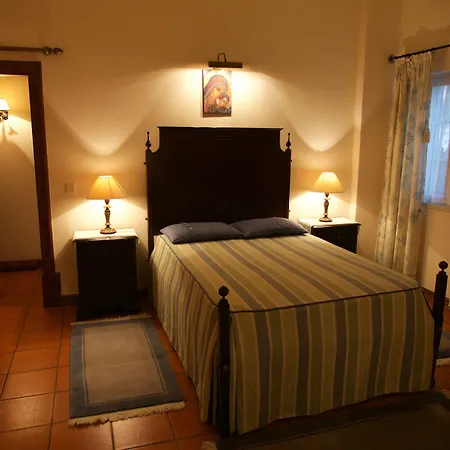 Casa Dos Arrabidos *