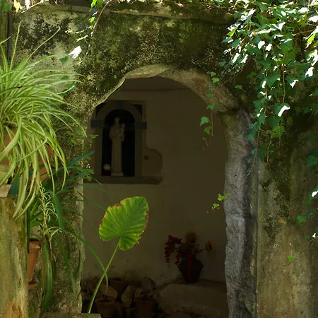 Casa Dos Arrabidos *